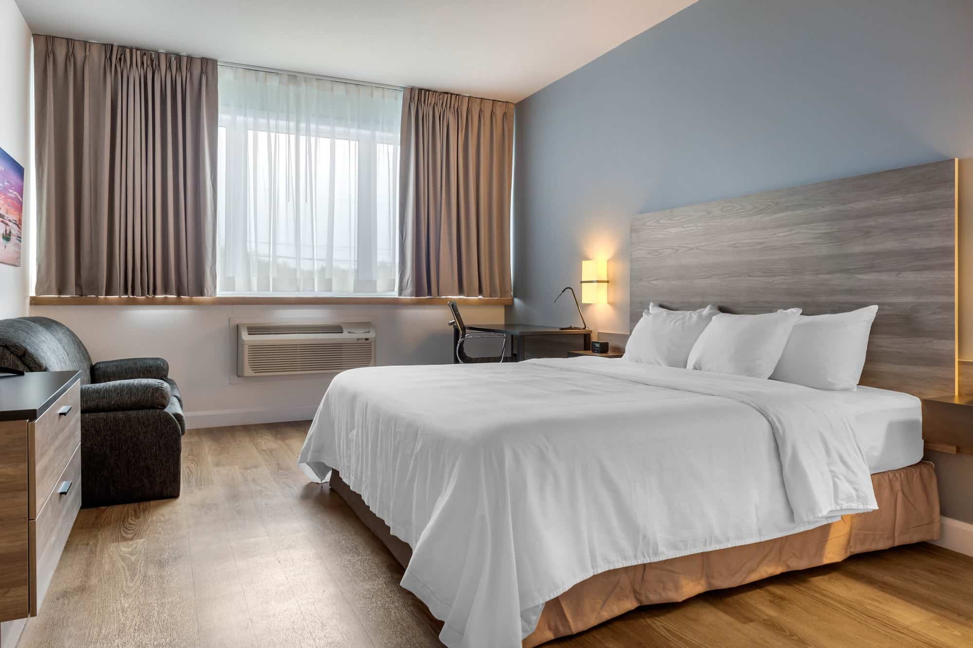 Chambre à un lit King